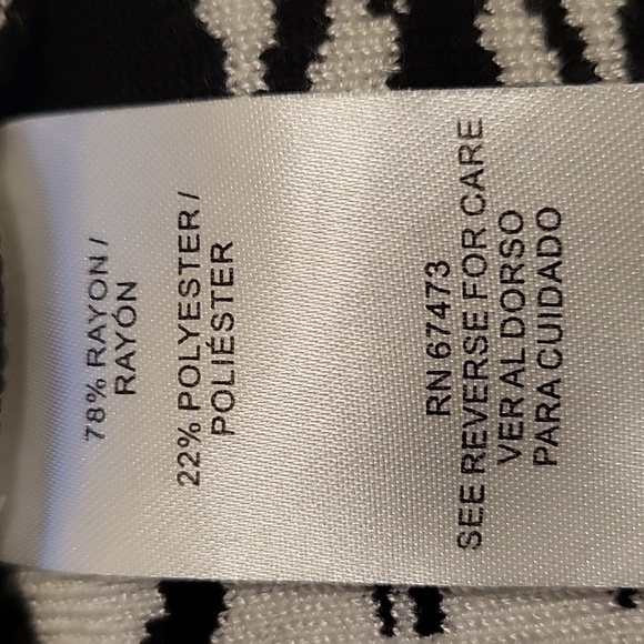 GABBY SKYE large black and white sweater midi dress - Picture 4 of 5